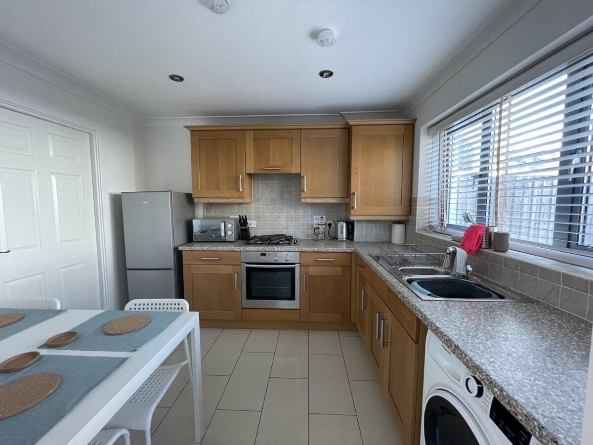 Comfortable Home W Private Parking Charlestown 찰스타운 외부 사진